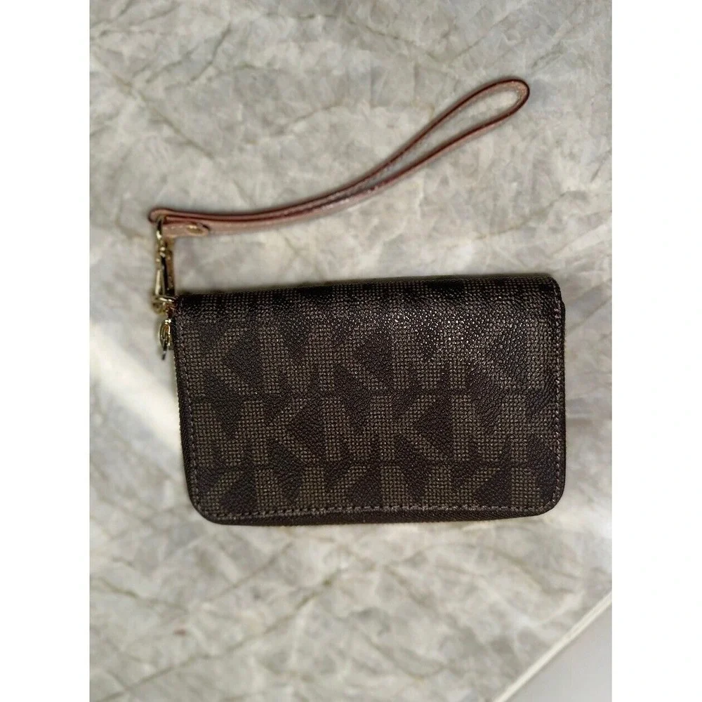 Michael Kors Patent Leather Wristlet Wallet Monogram Gold Black Zip Designer
